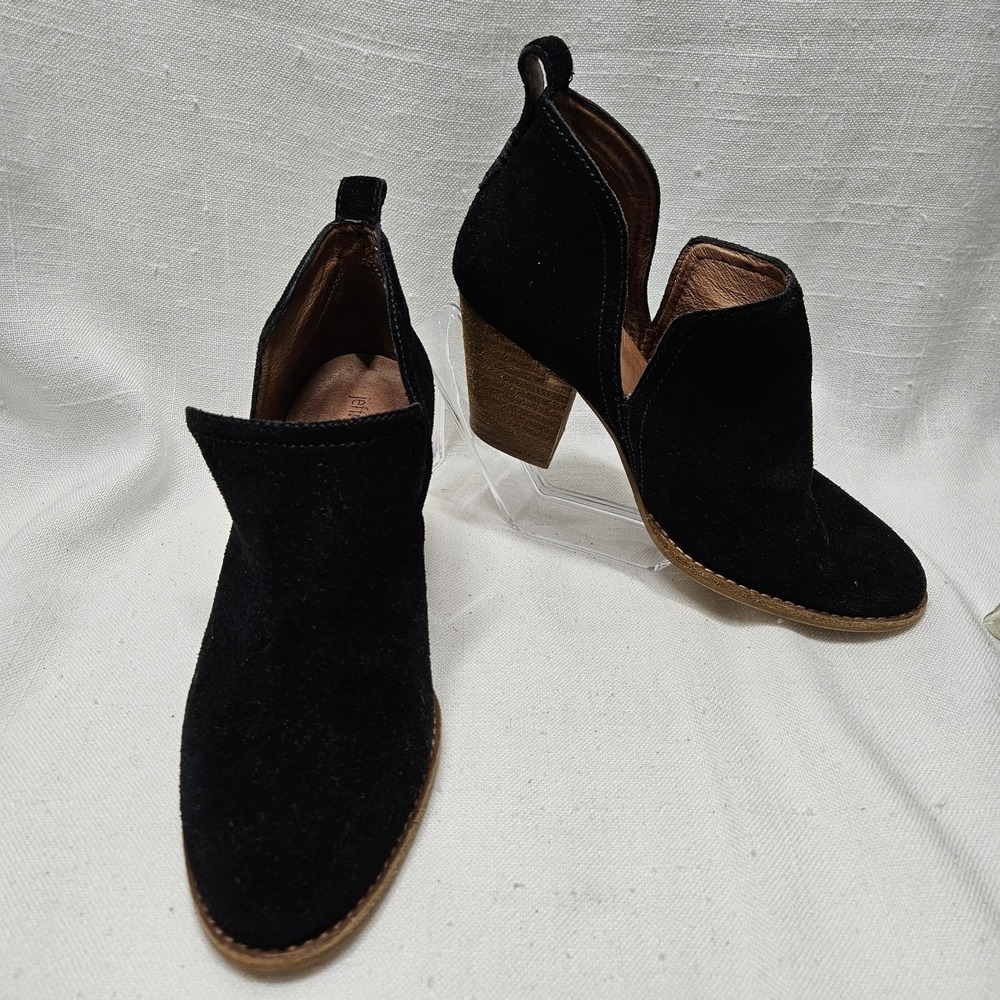 Jeffrey‎ Campbell Booties Women 7.5 Black Suede Cutout Ankle Boots Stacked Heel